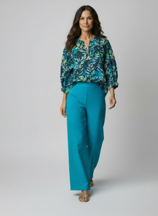 Cropped Wide Leg Elastic Back Pant