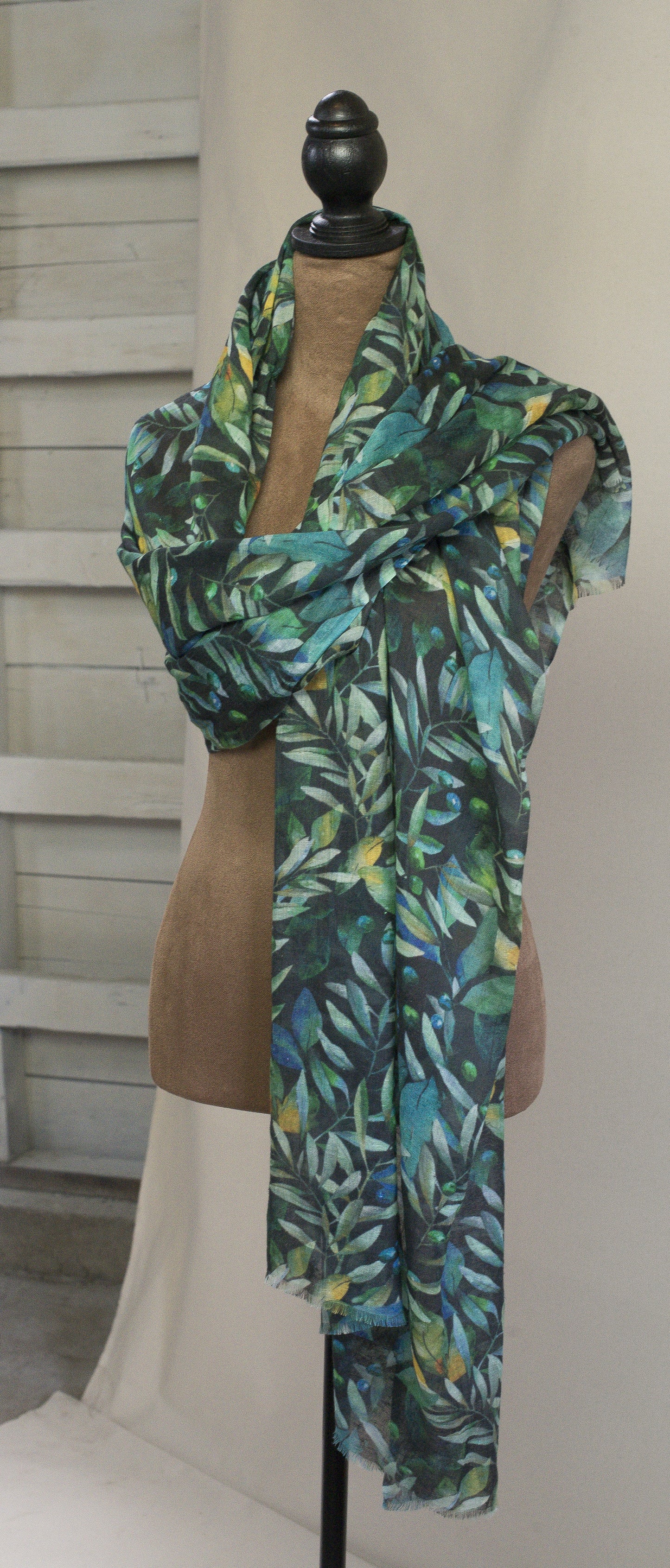 Light Weight Scarf/ Shawl
