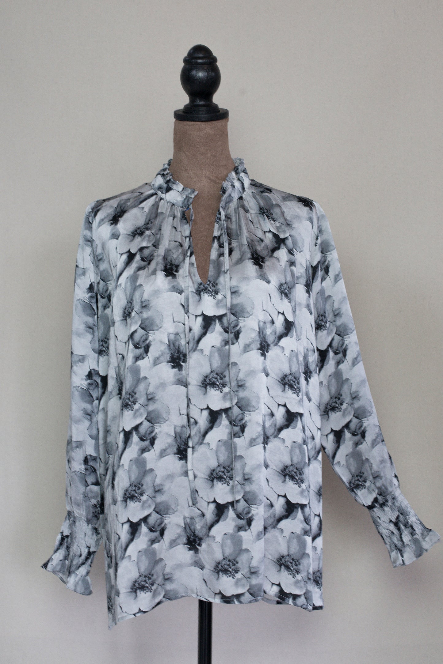 Smocked Cuff Tunic Top